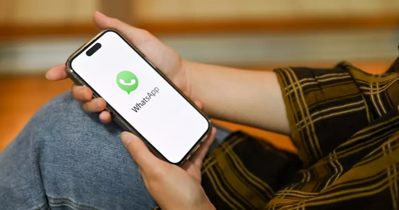 Pocket HRMS integrates Whatsapp for Employees
